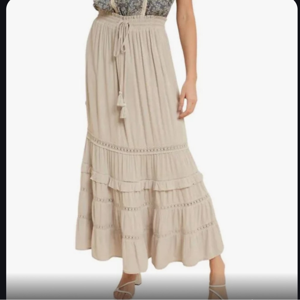 In-Loom Bohemian Lace Mid Length Skirt